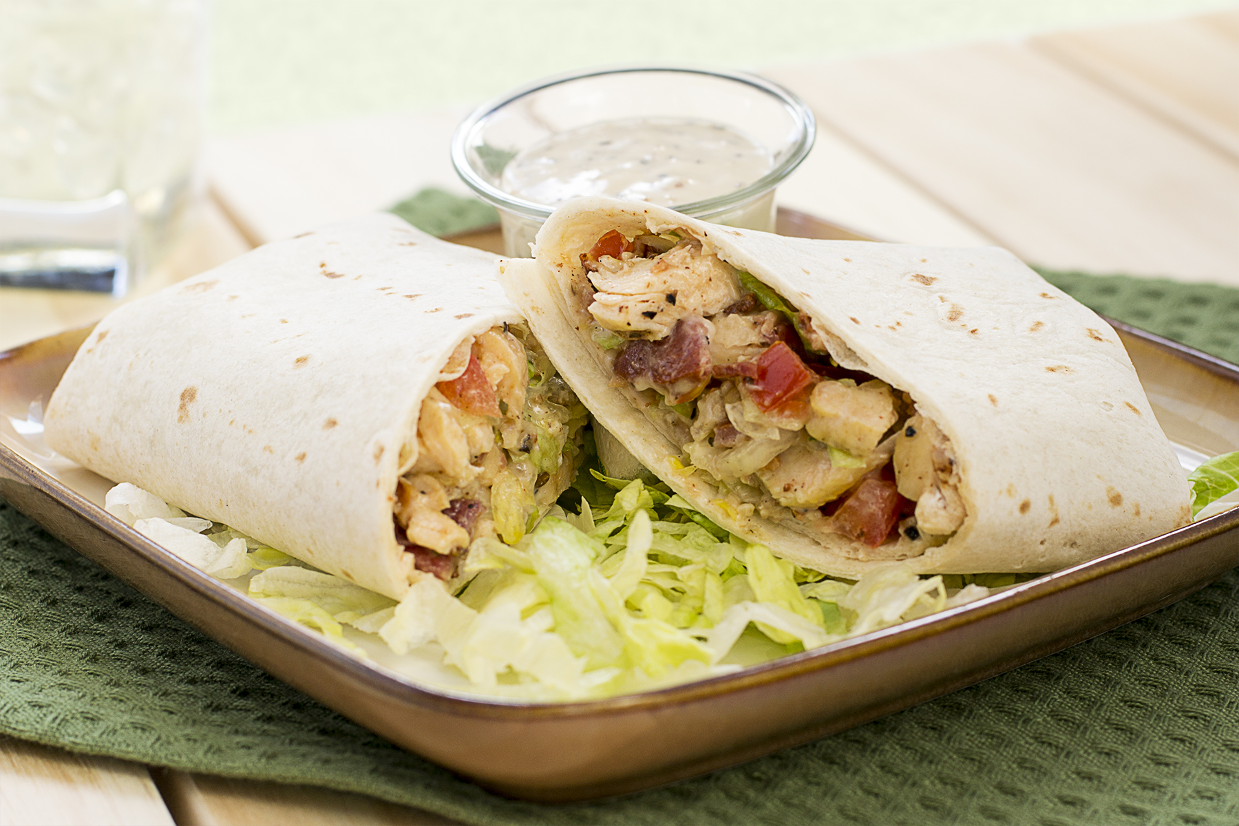 play-piada-wrap-with-falafel-casa-della-piada-crm